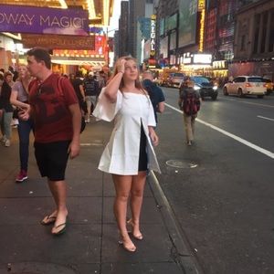 Meet your Posher, Bess